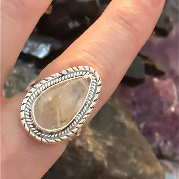 Golden rutilated Angel hair quartz sterling silver ring - Picture 6 of 8